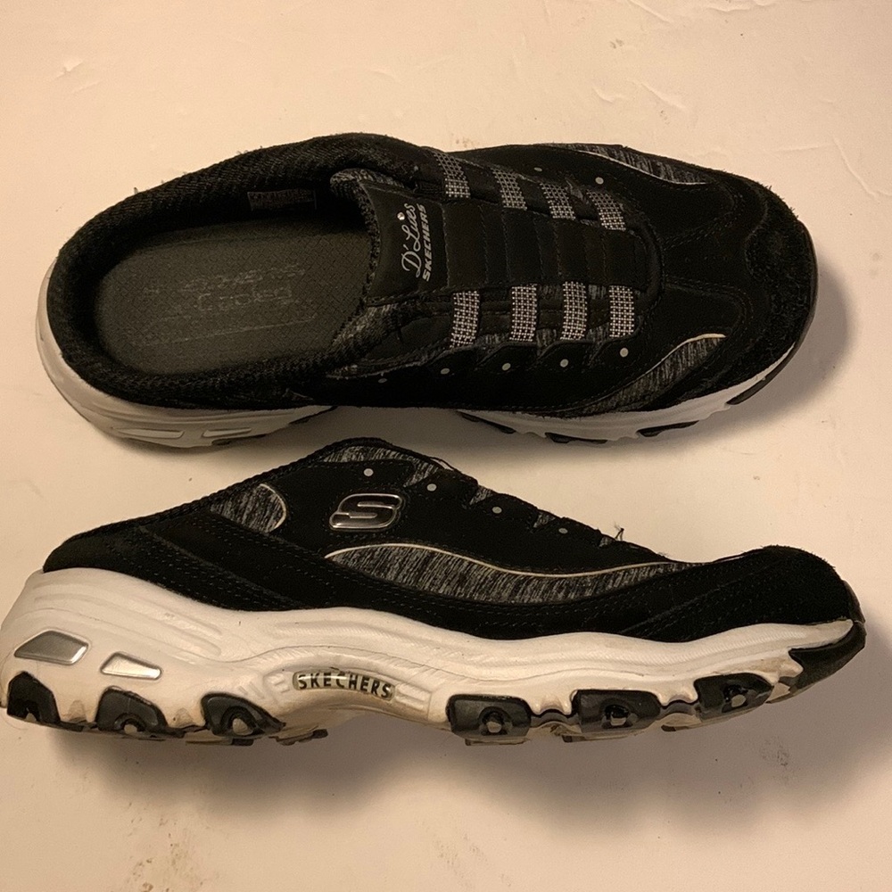 Skechers D'Lites Resilient Slip-on Sneaker Clog Black 9